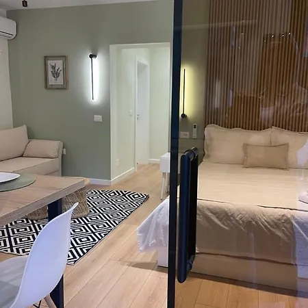 4seasonsgea , Cozy In Position ,