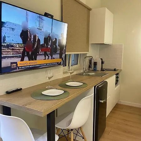 4seasonsgea , Cozy In Position , * Τίρανα